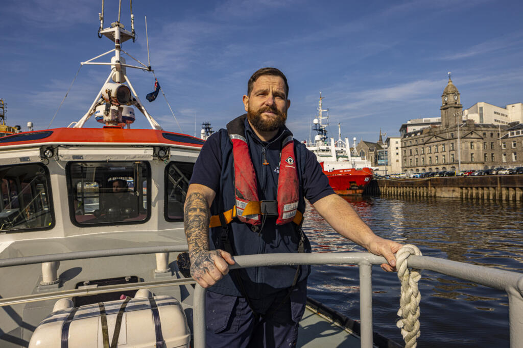 Barry Ross Pilot Boat Deckhand 1 1